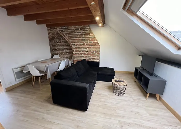Amiens, Sous Les Toits 4-6 Pers Appartamento *